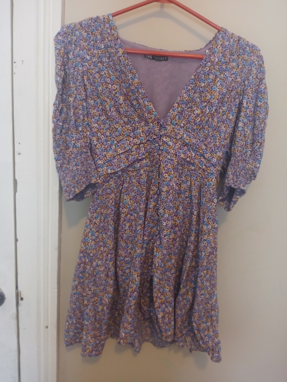 Zara Purple Floral V-Neck Puff Sleeve Dress